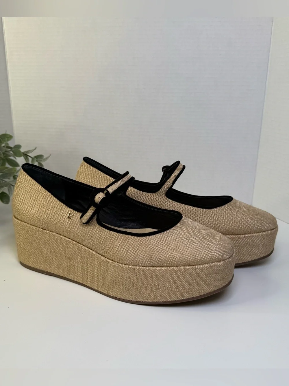 Larroude Women's Blair Flatforms Mary-Jane Raffia/Leather Shoes Women's Size 10